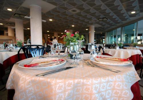 Ihr Residence Hotel Le Terrazze Grottammare Kültér fotó